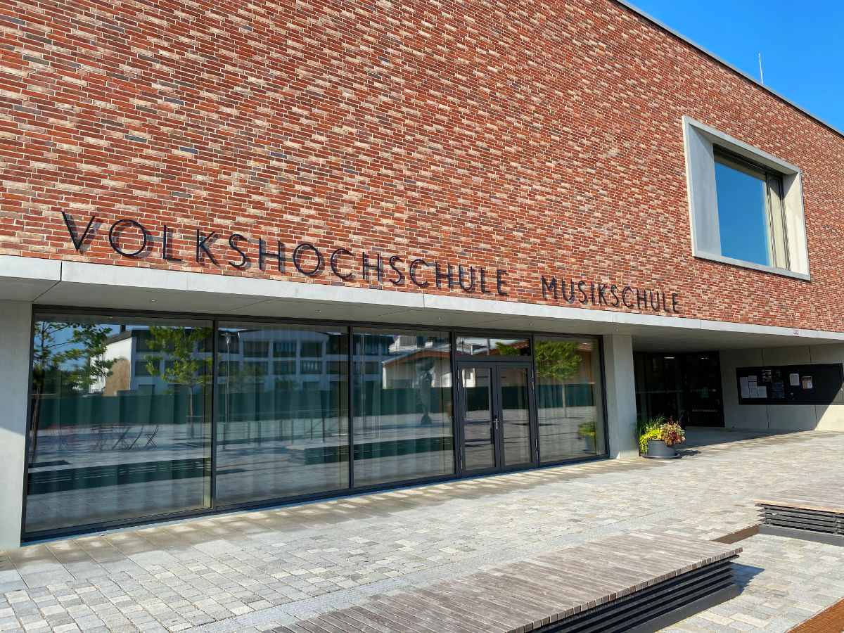 Einzelbuchstaben aus Aluminium dunkelgrau lackiert