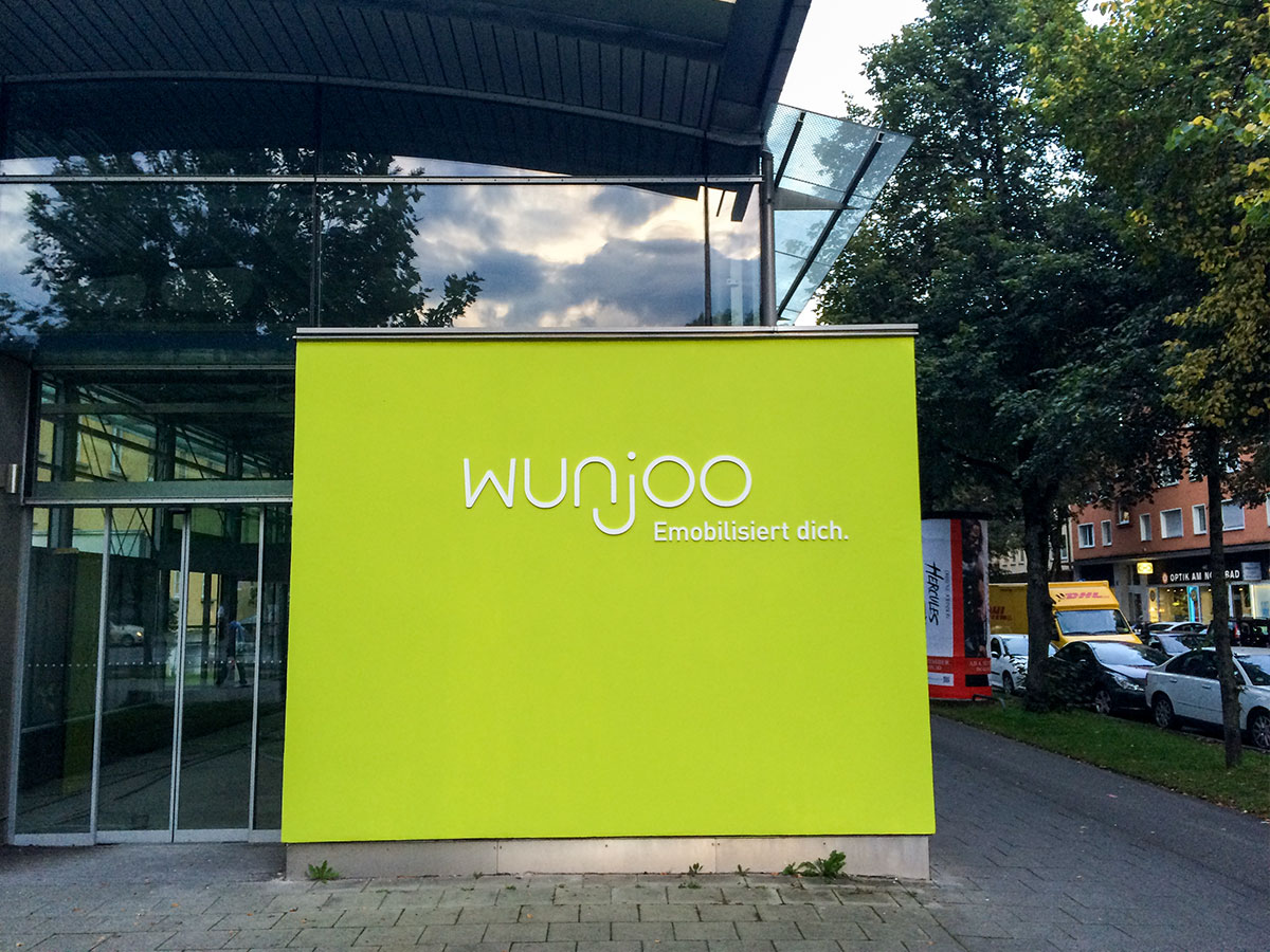 Wunjoo Logo und Claim 3D Buchstaben